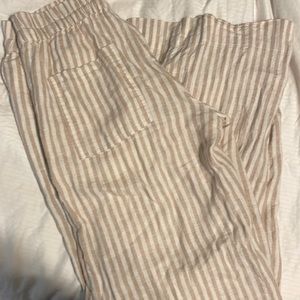 Loose beige and white pants